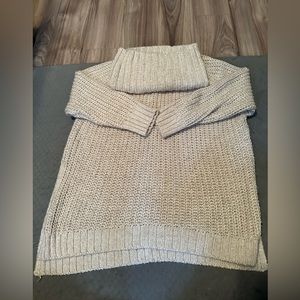 Chunky turtleneck sweater from H and M